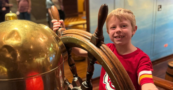 Picture of Joy Oufnac's little son playing on a family Cruise.