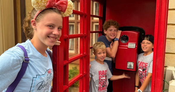 Family Travel, Deluxe Travel, Family Disney Trip, Family Trip, Family Vacation, Travel with kids, Disney World, Walt Disney World, Walt Disney World Resort, Travel Professional, Travel Advisor, Travel Agent, Cousins Travel, Travel Blog, Travel Blogger, Travel Blog Article, Blog, Blog Article, Phone Booth, Epcot Phone Booth, Epcot World Showcase